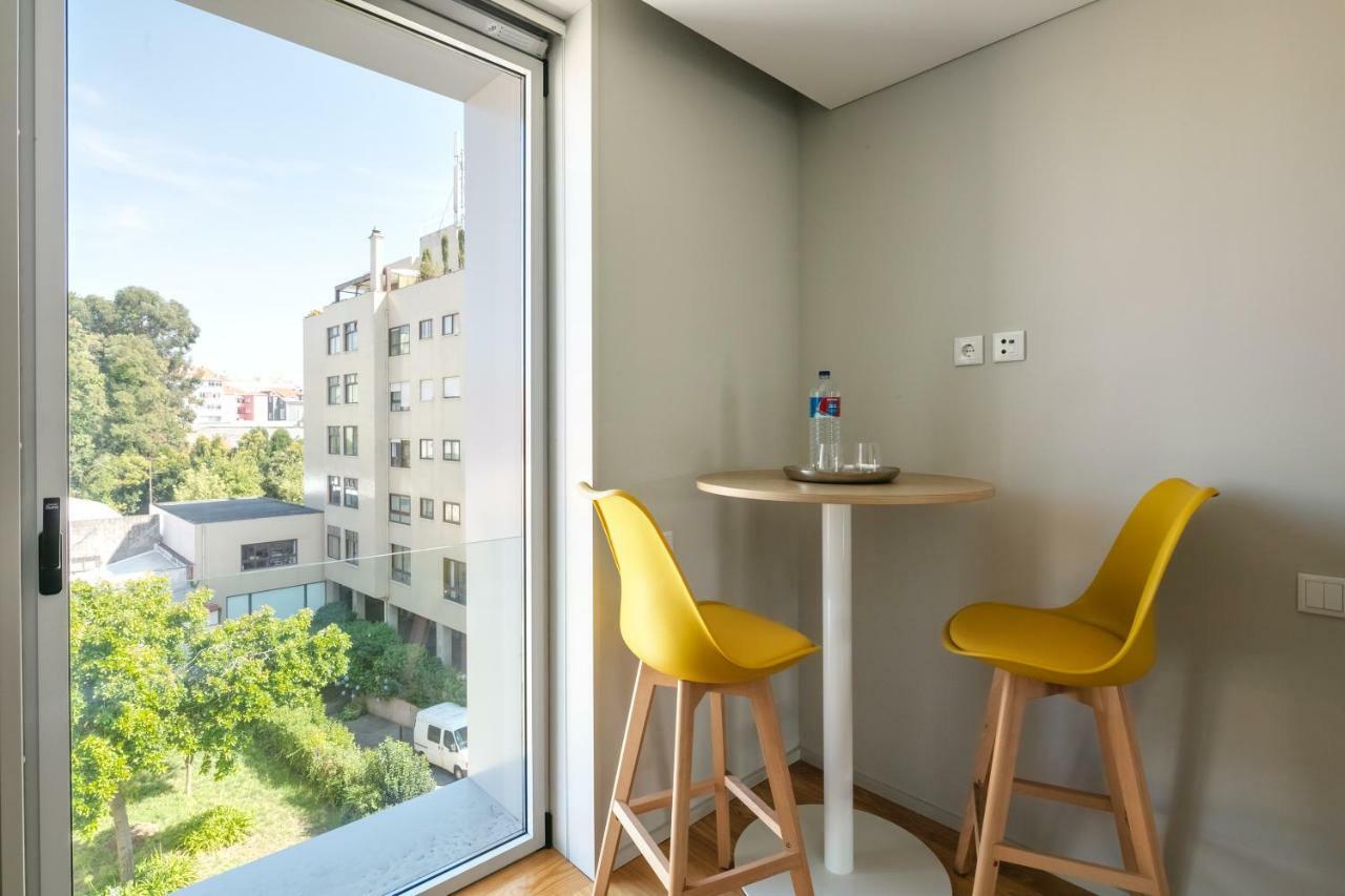 Porto Insight Apartment Cedofeita- Balcony & Parking Exterior photo